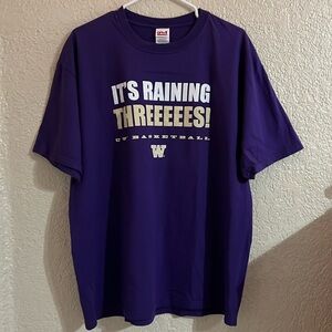 University of Washington huskies basketball Tee anvil tag size XL